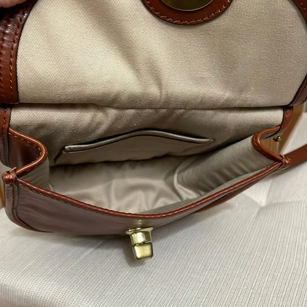 Coach Legacy Brown Leather Mini Saddle Bag & 1941 Horse and Carriage Hangtag - Picture 13 of 17